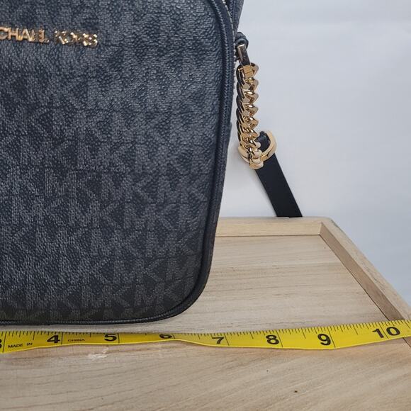 Michael Kors- Black Crossbody with gold hardware- small size - Picture 8 of 10